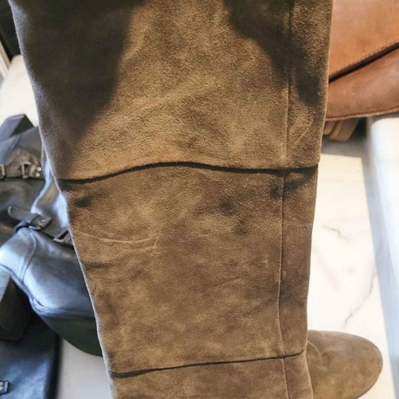 Fergie Wedge boot sz 9 - Picture 2 of 7